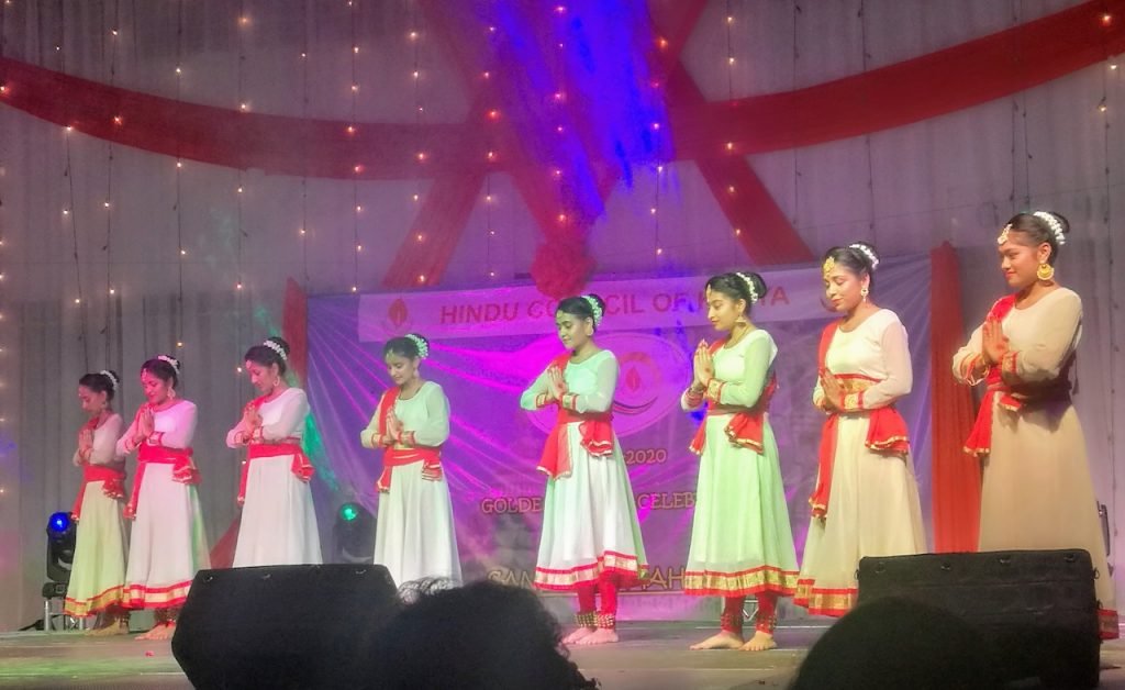Indian girls dressed traditionally